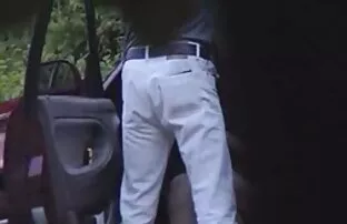 新しい女性の束縛に入る エッチキス 動画