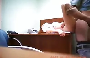 彼女の義理の娘はいなくなり、彼女は彼を吹 ...