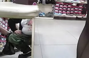 エマの心は彼女のクソスリットの巨大なお尻 ...