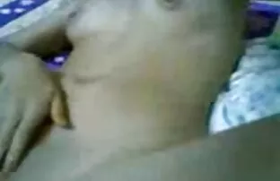 健康な黒い男は美しいコックを興奮させる  ...
