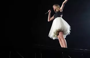 友人は私の妻をこすります。 エッチ 動画 ...