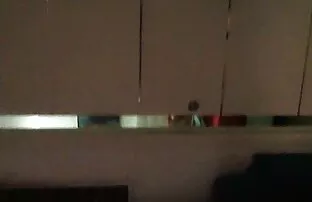 ブルネットが大好き喫煙と吸cocksを同 ...